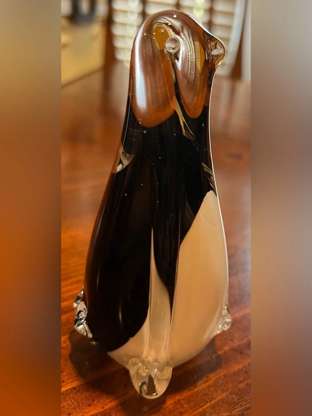 VTG Pier 1 Art Glass Penguin Paper Weight Hand Blown 5 Inches Tall Bird Figurine